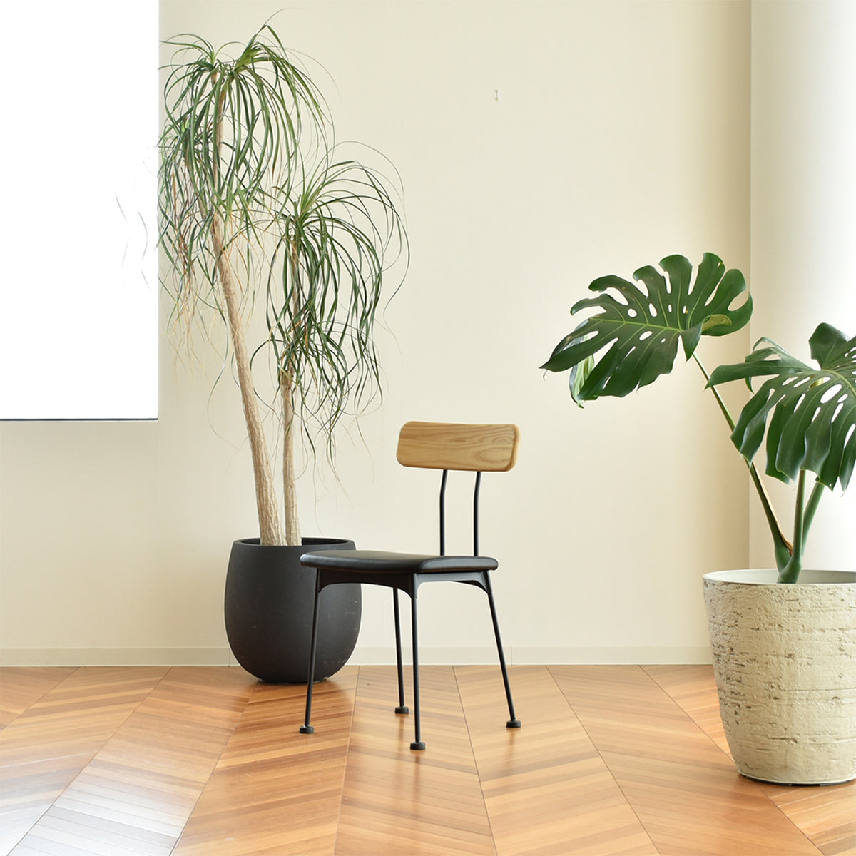 GRANGE CHAIR｜家具のRITMO STYLE 【公式】オンラインショップ